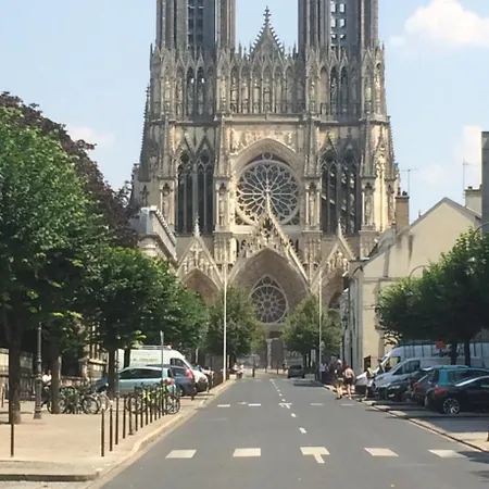 Le Bru T Marnais Apartment Reims